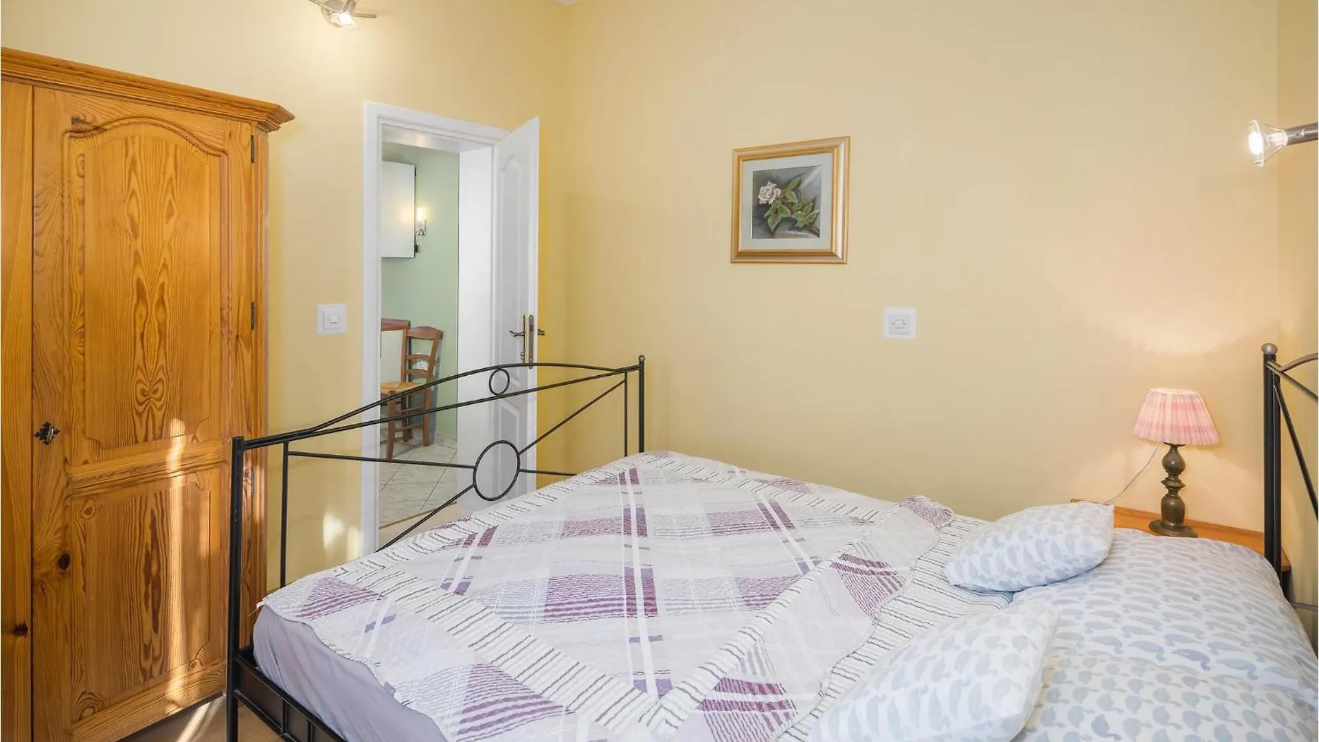 Awesome Apartment In Porec With Kitchen Κροατία