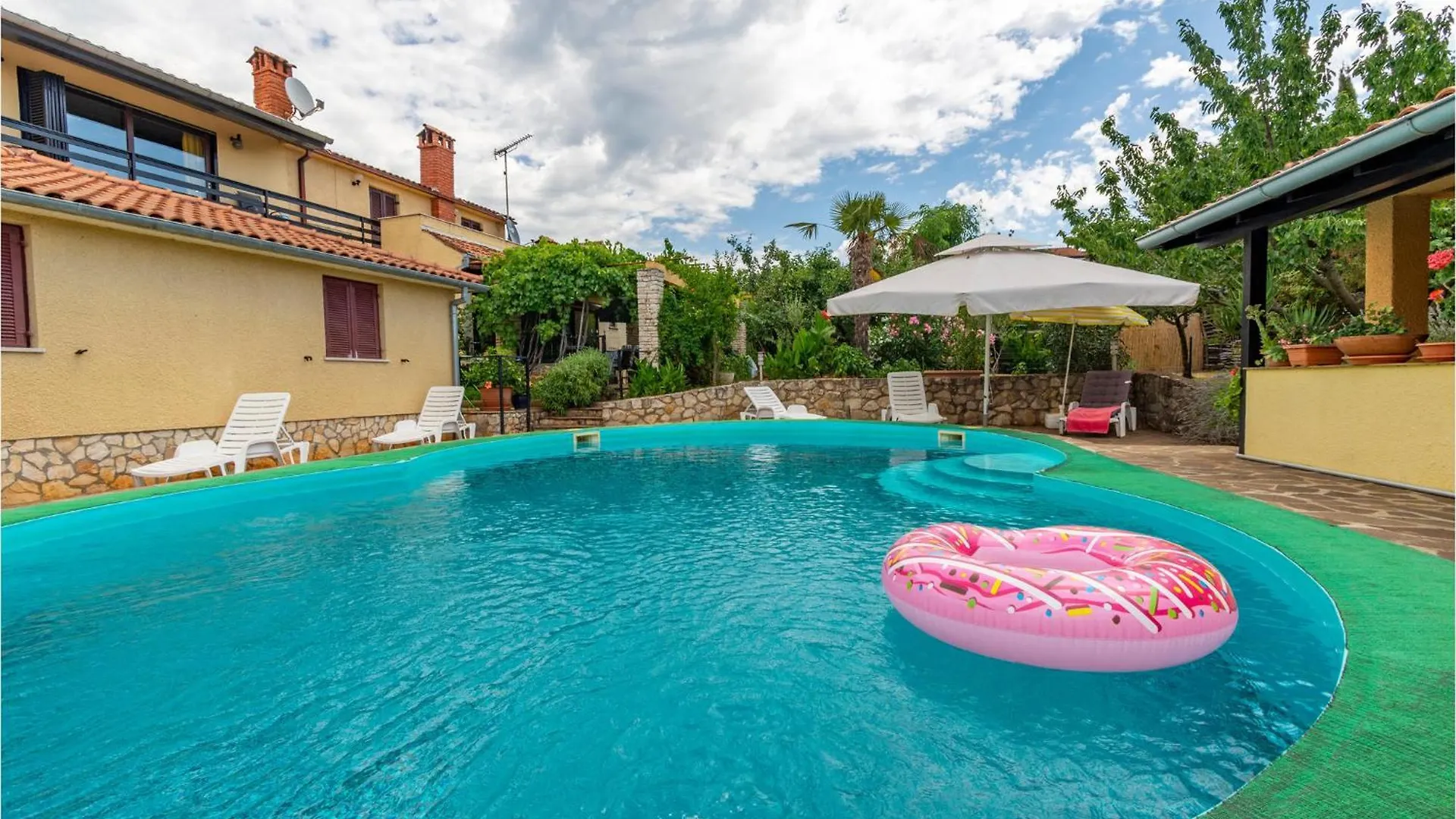 Awesome Apartment In Porec With Kitchen Κροατία